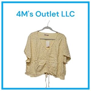 Juniors Short Sleeve Blouse